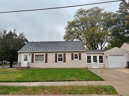 1660 13th Ave N, Fort Dodge, IA, 50501-7744 | Card Image