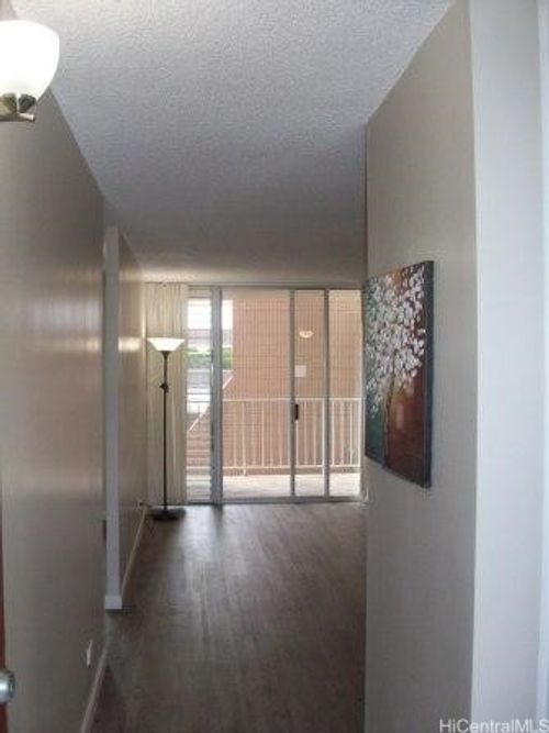 apt-201-1634 Nuuanu Ave, Honolulu, HI, 96817-3235 | Card Image