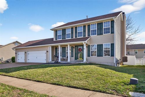 354 Highgrove Place Dr, O Fallon, MO, 63366-4385 | Card Image