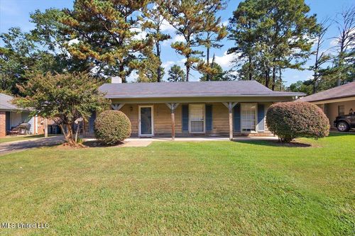 1438 Cherrie Ave, Jackson, MS, 39212-4305 | Card Image