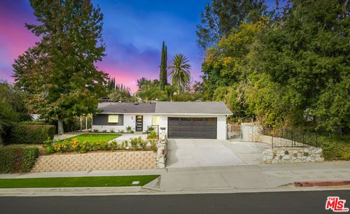 20619 Clark St, Woodland Hills, CA, 91367-6824 | Card Image