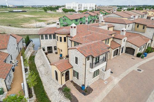28 Comillas Dr, Westlake, TX, 76262-2085 | Card Image