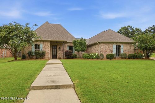 109 Mullherrin Dr, Madison, MS, 39110-4534 | Card Image