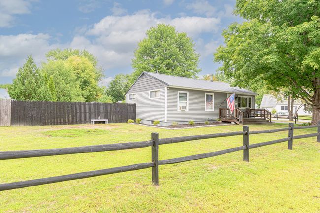 54 Hinsdale Hts, House other with 3 bedrooms, 1 bathrooms and null parking in Hinsdale NH | Image 4
