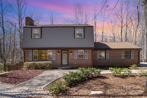 107 Grand Canyon Rd, Stanley, NC, 28164-9605 | Card Image
