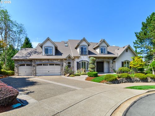 11725 Se Banbury Cir, Happy Valley, OR, 97086-7140 | Card Image