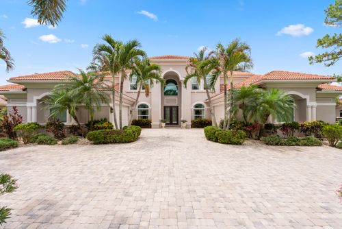 716 Sw Squire Johns Ln, Palm City, FL, 34990-7826 | Card Image