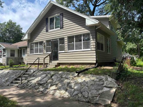 1321 N Brookfield St, South Bend, IN, 46628-3075 | Card Image