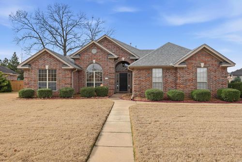 133 Cabanel Dr, Maumelle, AR, 72113-7300 | Card Image