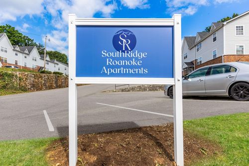 apt-1-734 Townside Rd Sw, Roanoke, VA, 24014-2227 | Card Image