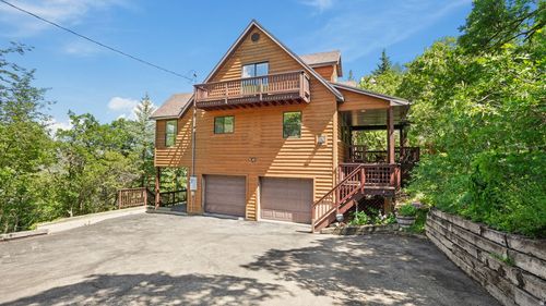 335 Jungfrau Hill Rd, Midway, UT, 84049-6135 | Card Image