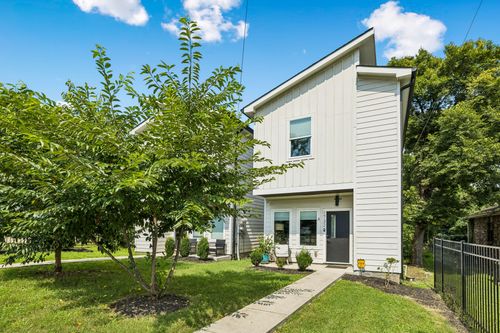 1732 25th Ave N, Nashville, TN, 37208-1904 | Card Image