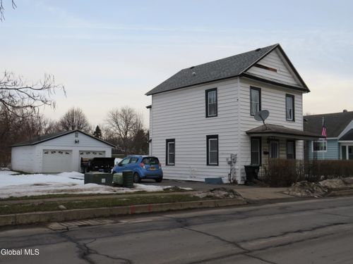 309 Railroad St, Frankfort, NY, 13340-1020 | Card Image