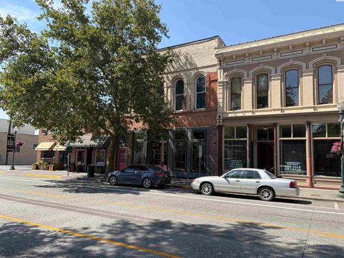 211 E Main, Dayton, WA,  | Card Image
