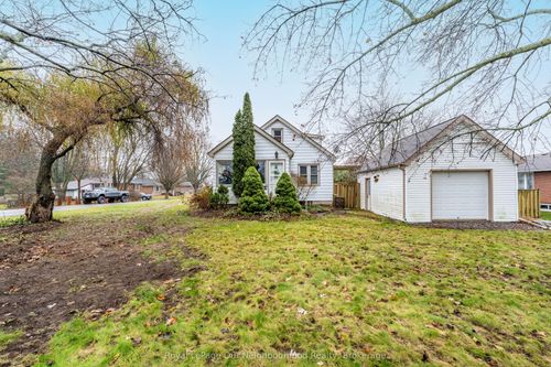 17 Millville Ave, Clarington, ON, L0B1J0 | Card Image