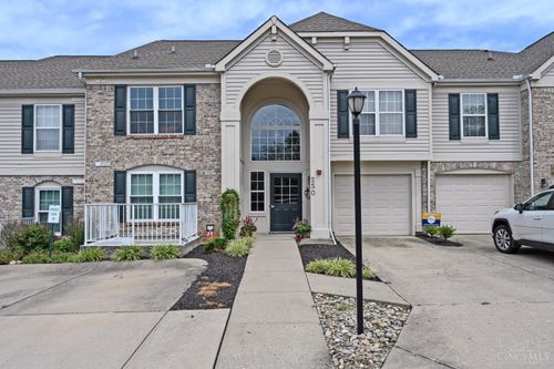 250 Postoak Ln, Milford, OH, 45150-8762 | Card Image
