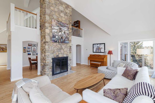 127 Stratton Pk Sw, House other with 4 bedrooms, 3 bathrooms and 4 parking in Calgary AB | Image 14