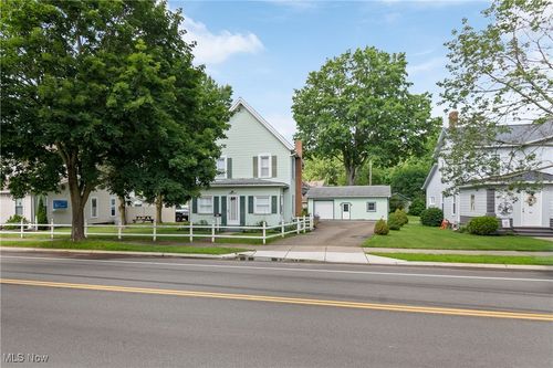 811 E High Ave, New Philadelphia, OH, 44663-3017 | Card Image