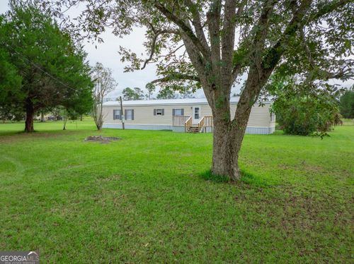 601 Walker Rd, Waycross, GA, 31503-7739 | Card Image