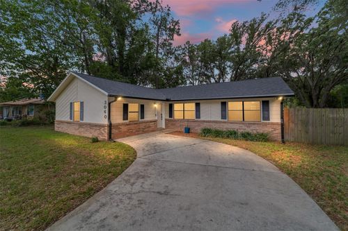 3060 Ne 45th St, OCALA, FL, 34479-8802 | Card Image