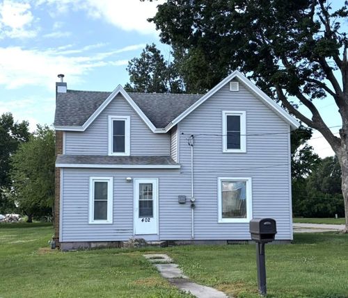 402 Douglas Ave, Ackley, IA, 50601-1039 | Card Image