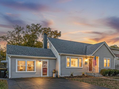 10630 Oak Park Ave, Chicago Ridge, IL, 60415-1714 | Card Image