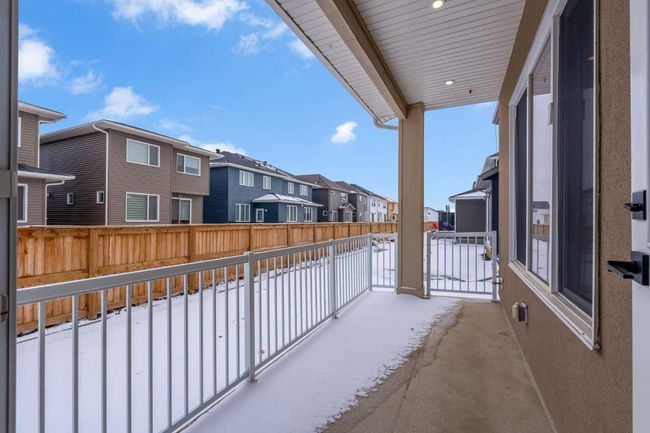 223 Kinniburgh Loop, House other with 4 bedrooms, 4 bathrooms and 5 parking in Chestermere AB | Image 47