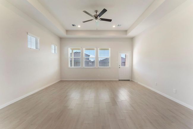 open floor plan | Image 5