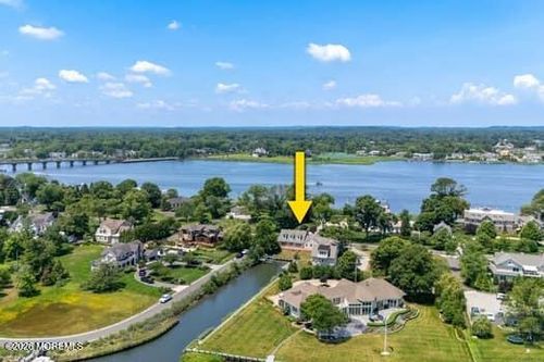 68 Gooseneck Point Rd, Oceanport, NJ, 07757-1404 | Card Image