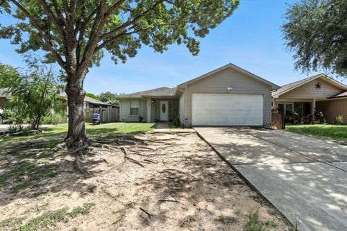 2203 Chalet Rd, Houston, TX, 77038-2076 | Card Image