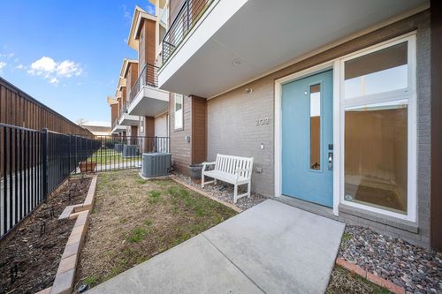 202-4626 Munger Ave, Dallas, TX, 75204-4719 | Card Image