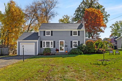 7 Rumford Street, West Hartford, CT, 06107 | Card Image