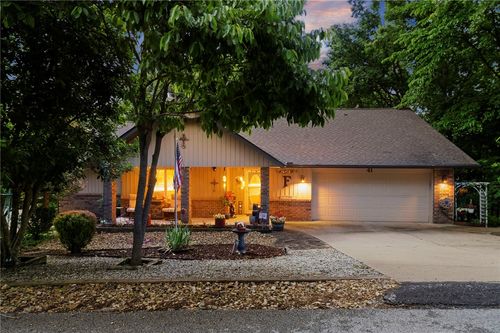 41 Portsmouth Dr, Bella Vista, AR, 72715-6906 | Card Image