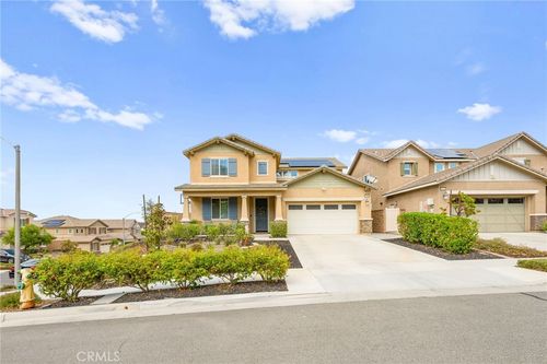 11112 Ilama Ct, Corona, CA, 92883-3167 | Card Image