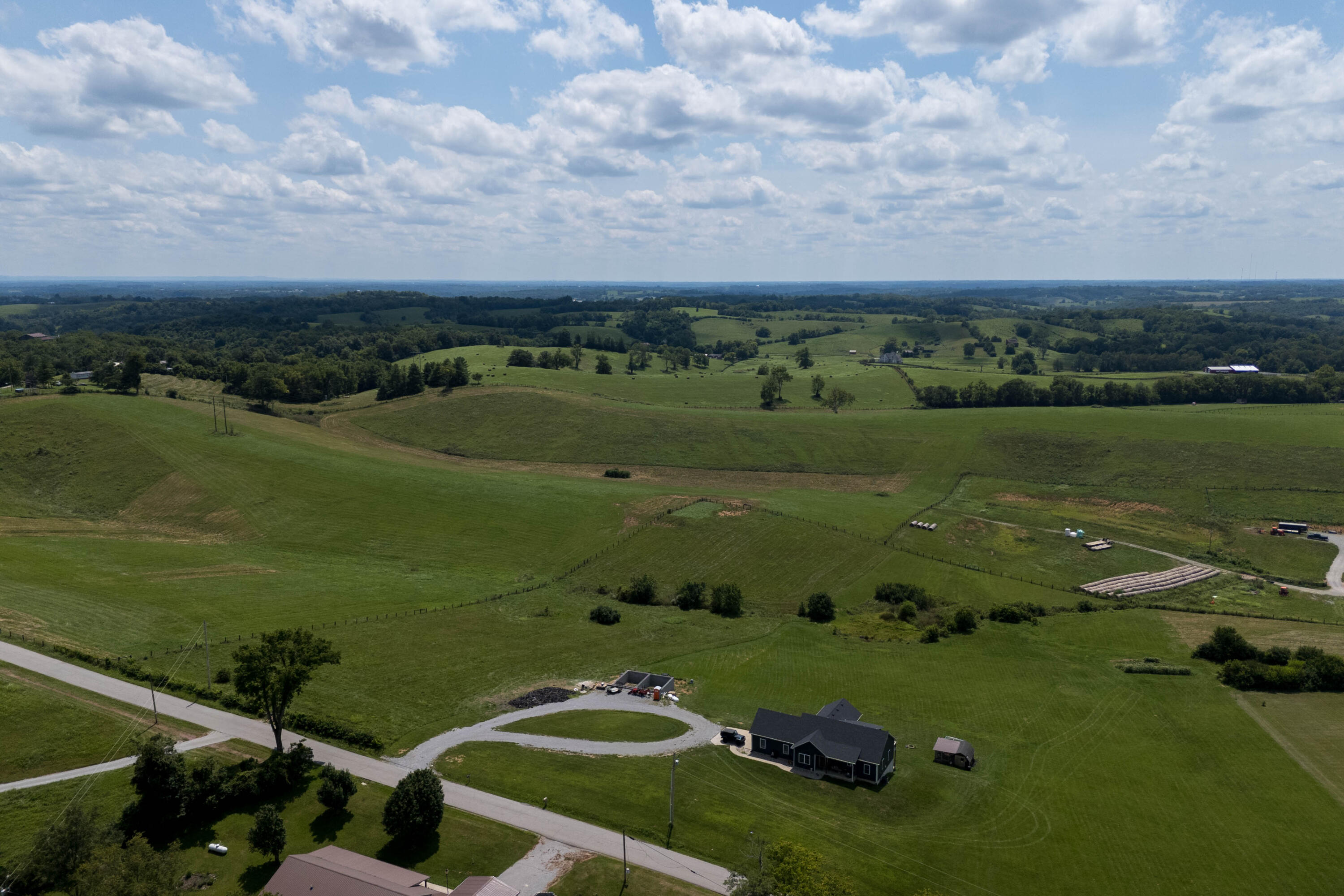 Land in Winchester 4