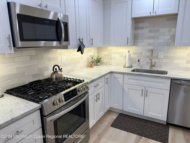 504 Red Crest Ln, Condo with 2 bedrooms, 3 bathrooms and 1 parking in Branchburg NJ | Image 12