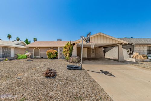 2955 W Wagoner Rd, Phoenix, AZ, 85053-1121 | Card Image