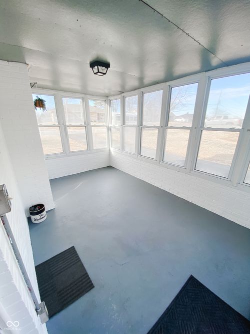 215 Sharan Dr, Brownstown, IN, 47220-1829 | Card Image