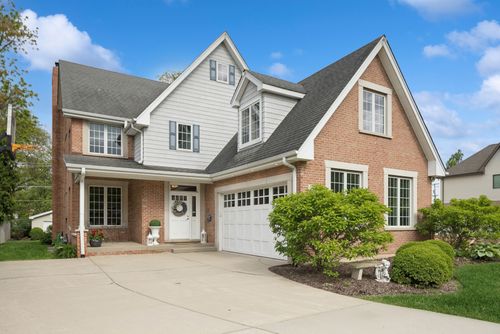 5417 Lawn Ave, Western Springs, IL, 60558-1849 | Card Image