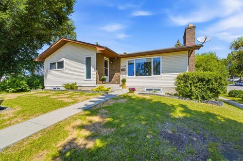 7304 Silver Springs Rd Nw, Calgary, AB, T3B4E6 | Card Image