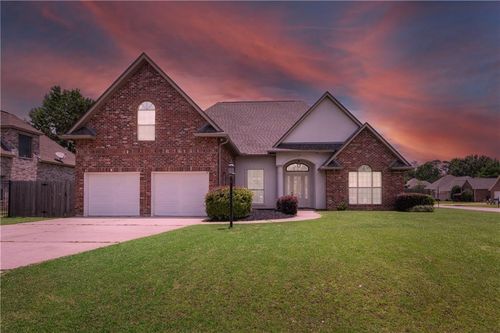500 Drake Elm Ct, Madisonville, LA, 70447-3044 | Card Image
