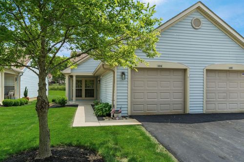 124 Oak Creek Pl, Gahanna, OH, 43230-8100 | Card Image