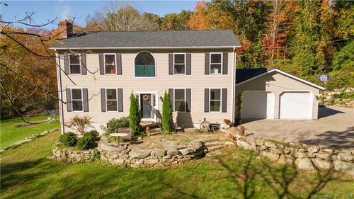 82 Fowler Rd, North Stonington, CT, 06359-1104 | Card Image