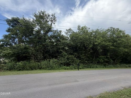 15 Sunrise Blvd, Kodak, TN, 37764 | Card Image