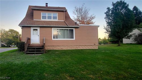 5385 Bartlett Rd, Bedford, OH, 44146-1513 | Card Image