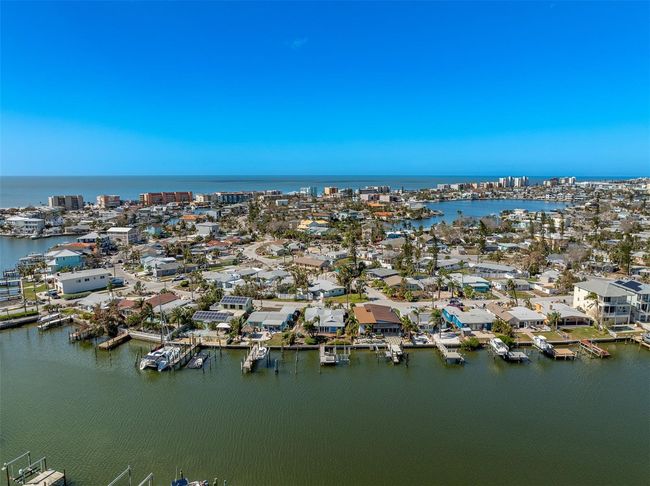 513 S Bayshore Dr, House other with 2 bedrooms, 2 bathrooms and null parking in MADEIRA BEACH FL | Image 33