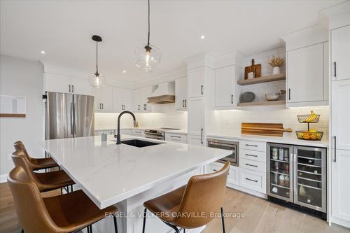 112 Fletcher Rd, Hannon, ON, L0R1P0 | Card Image