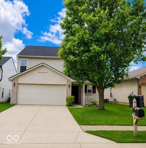 5425 Powder River Ct, Indianapolis, IN, 46221-4688 | Card Image