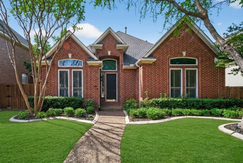 3215 Ricci Ln, Irving, TX, 75062-6576 | Card Image