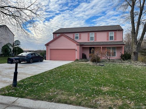 19479 Scenic Harbour Dr, Northville, MI, 48167-1978 | Card Image